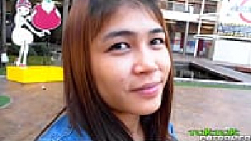 เสี่ยโป๊.com เย็ดสาวไทย หีเนียนไร้ขน